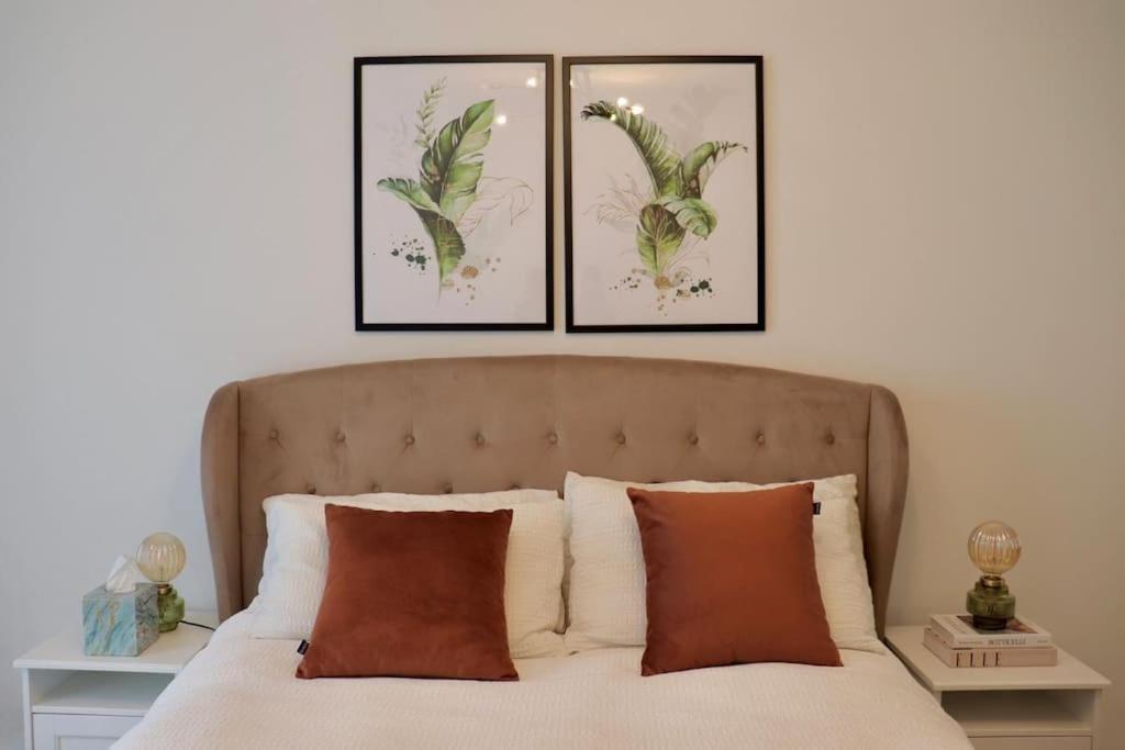 A Stylish Two Bedroom Modern Apartment With Parking Barking (Greater London) Exterior foto